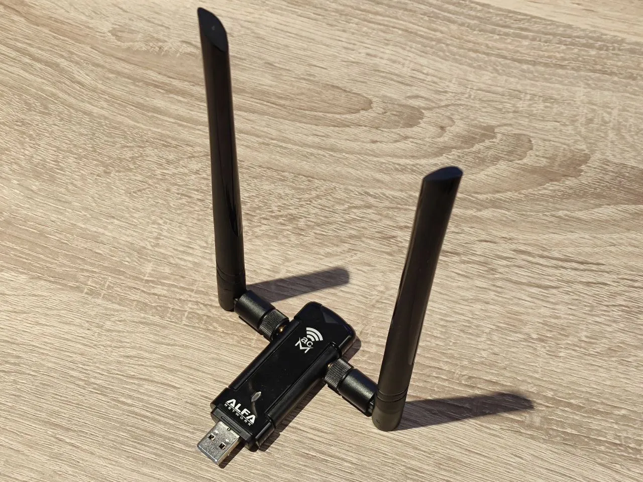 AWUS036ACM